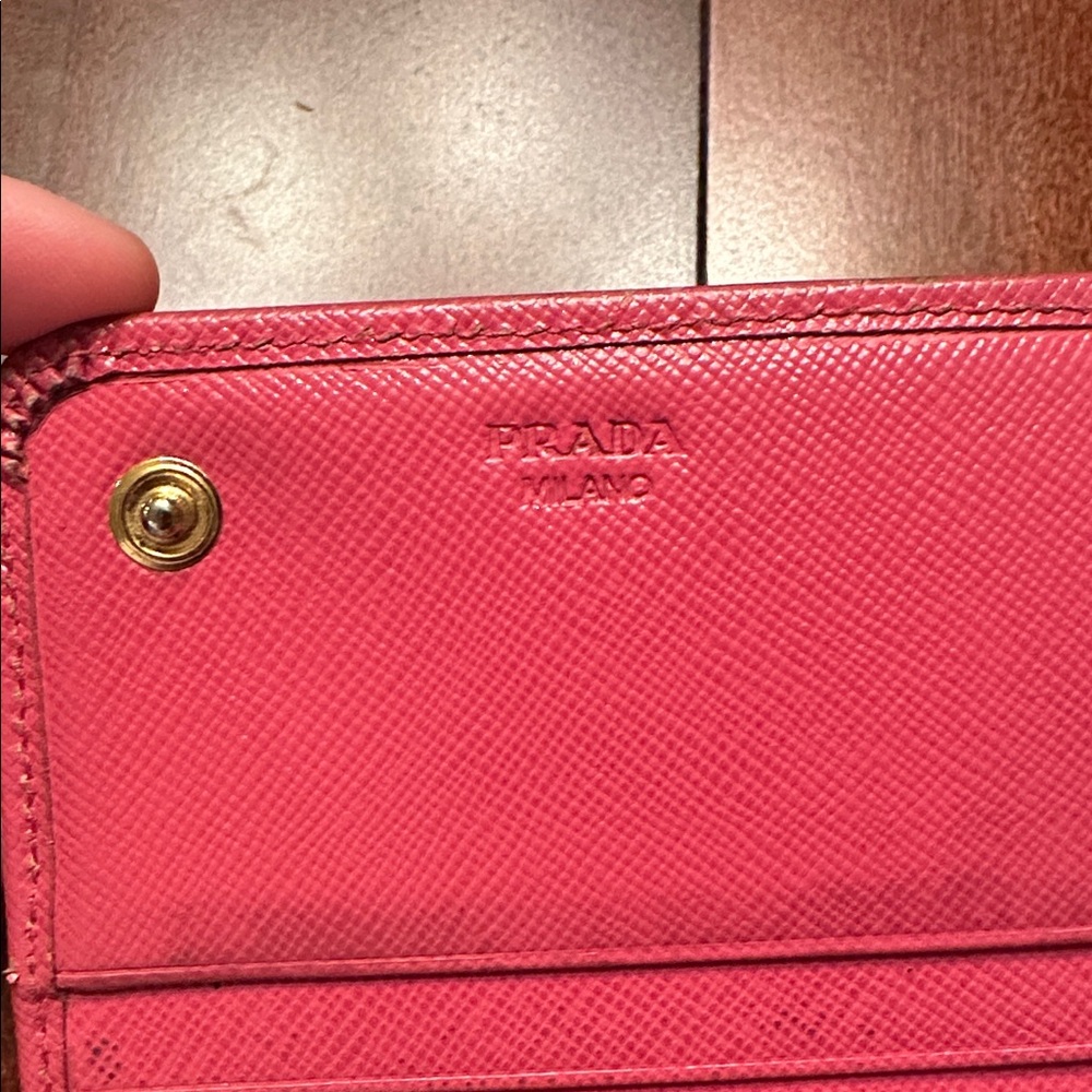 Vintage Prada Pink Saffiano Women's Wallet with Bow - Picture 7 of 7
